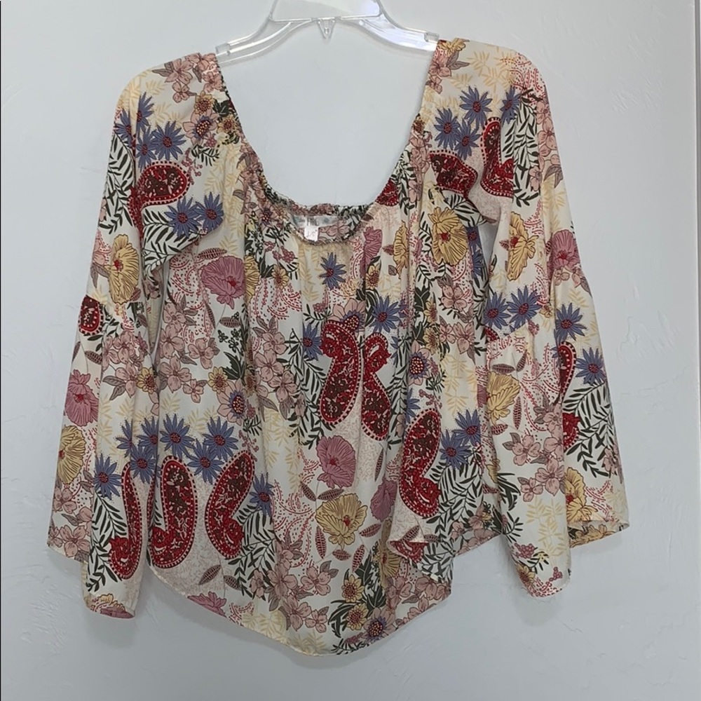 Off the shoulder long sleeve shirt